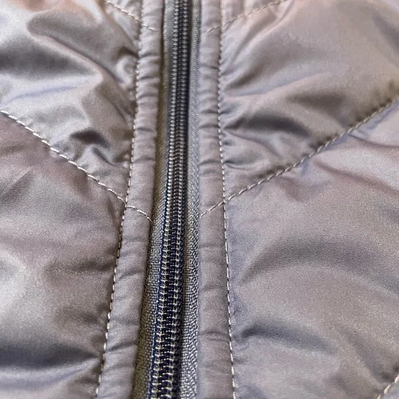 Columbia Mix It Around Vest - Picture 5 of 8